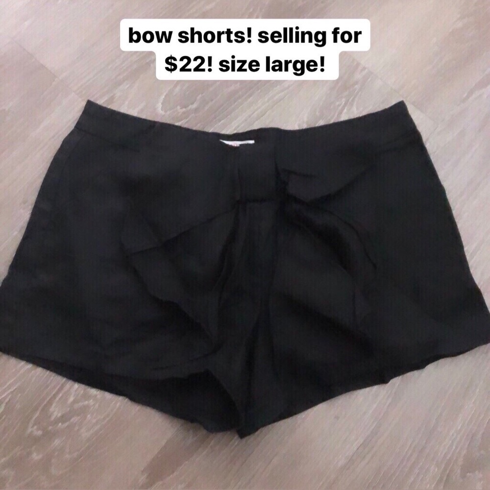 Bow shorts